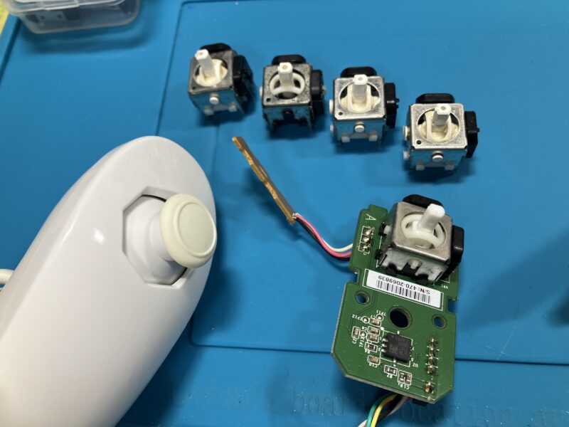 Wiiヌンチャク分解