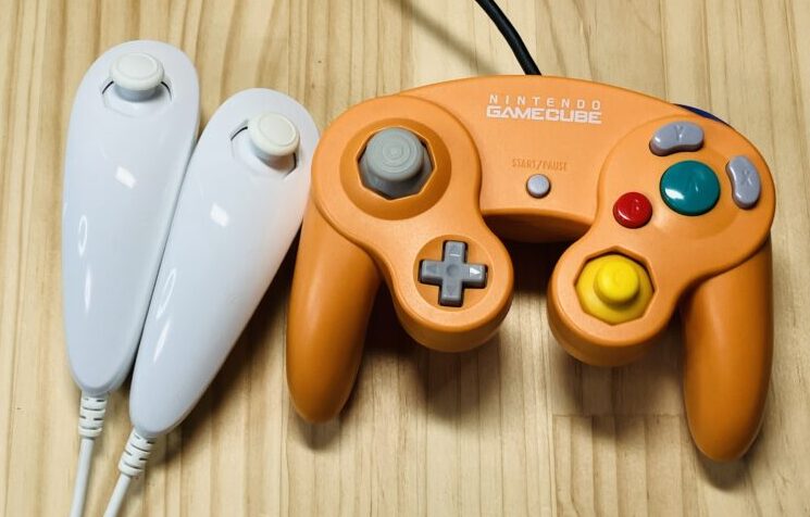 ヌンチャクとGCコン