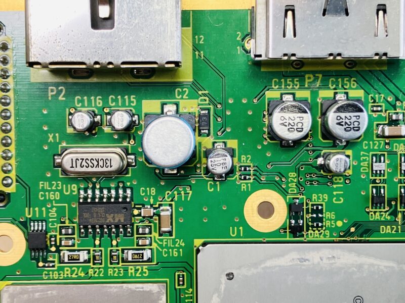 表面実装の部品